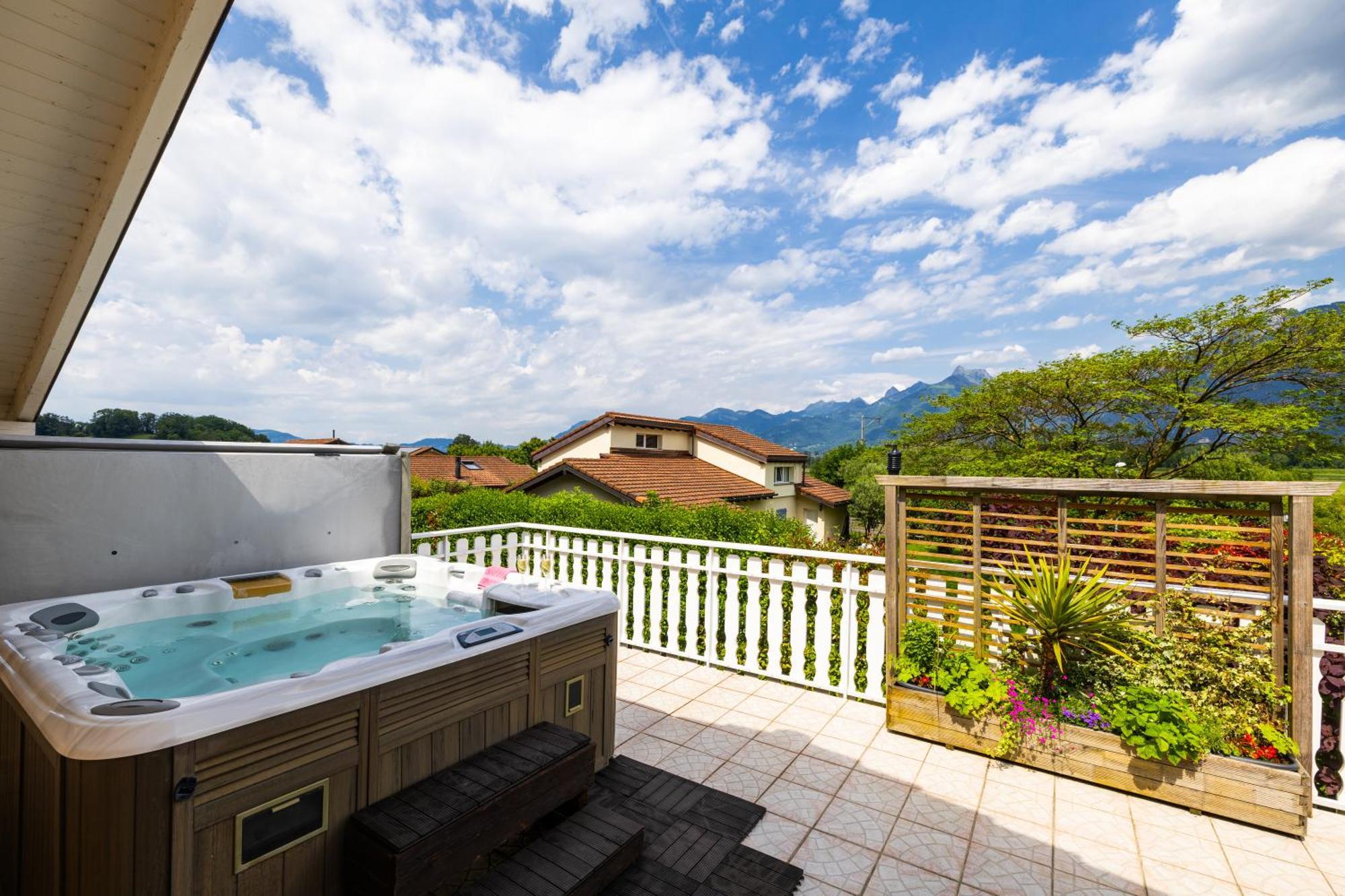 B&B Mon Reve, Petit Dejeuner Bio, Jacuzzi Les Evouettes Kültér fotó